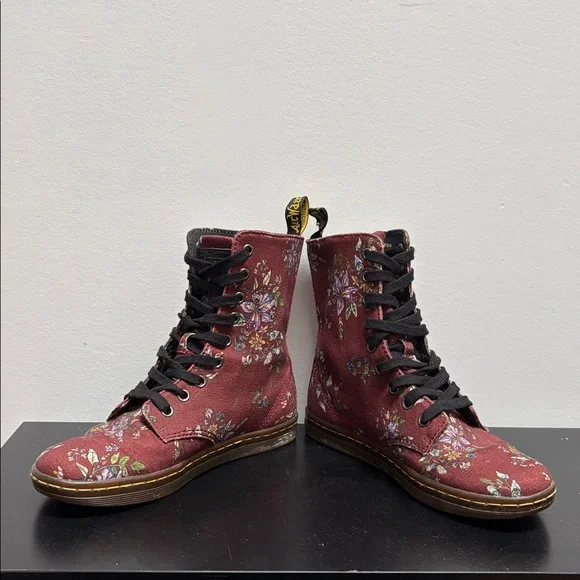 Dr. Martens Stratford Canvas combat boots floral red burgundy lace up US6 - Picture 3 of 10